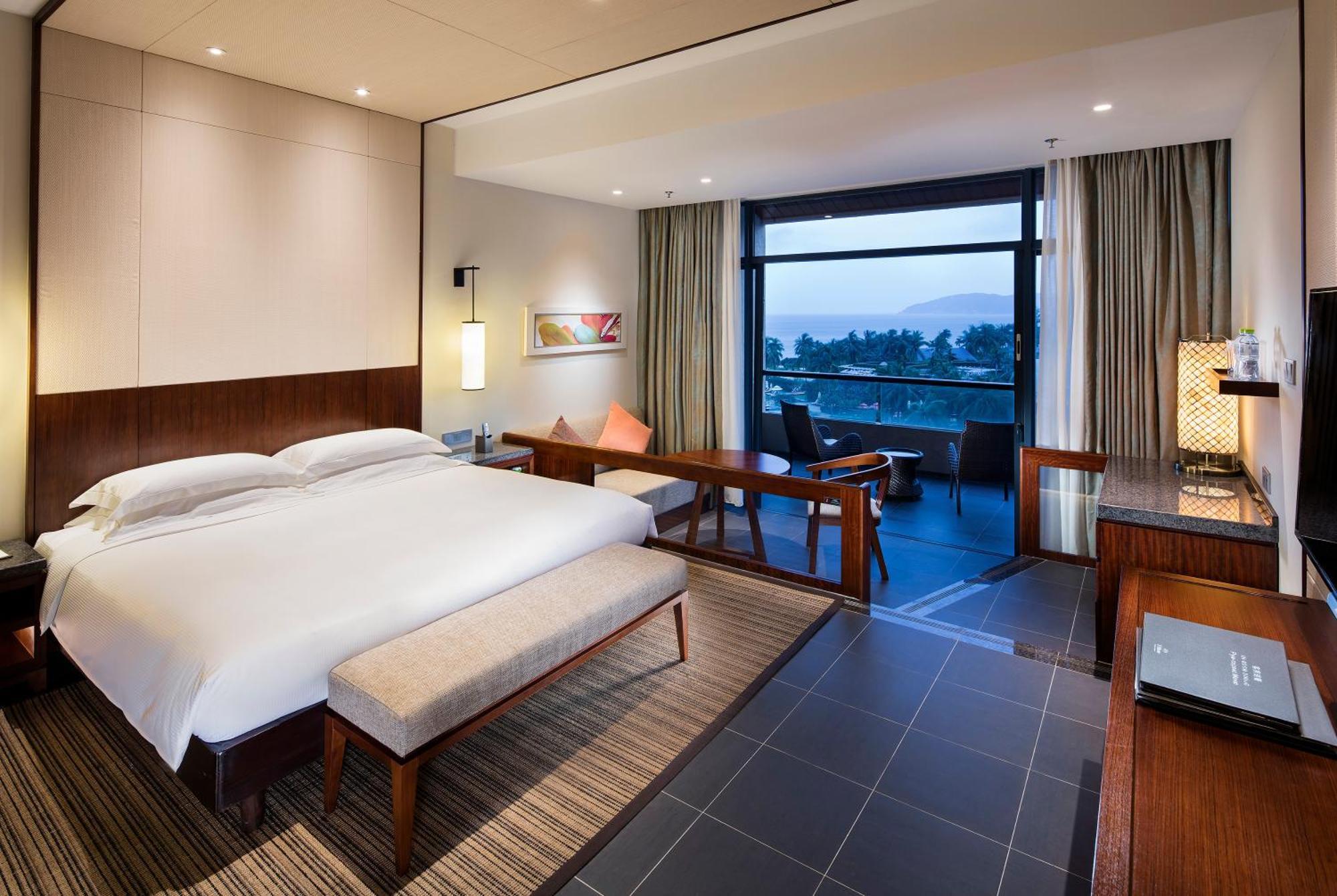 Hilton Sanya Yalong Bay Resort & Spa Екстериор снимка