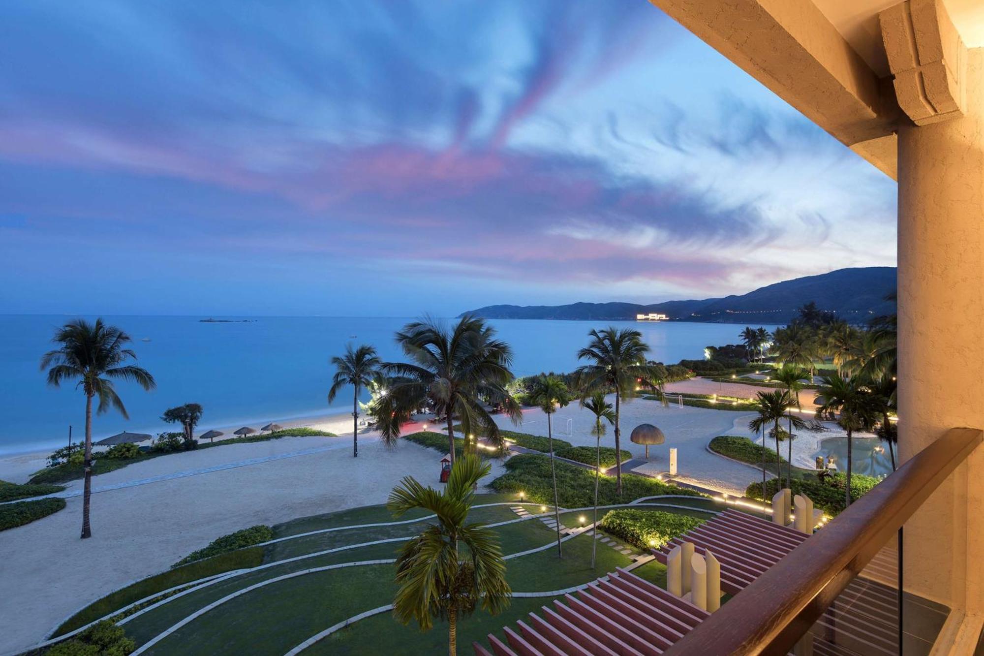 Hilton Sanya Yalong Bay Resort & Spa Екстериор снимка