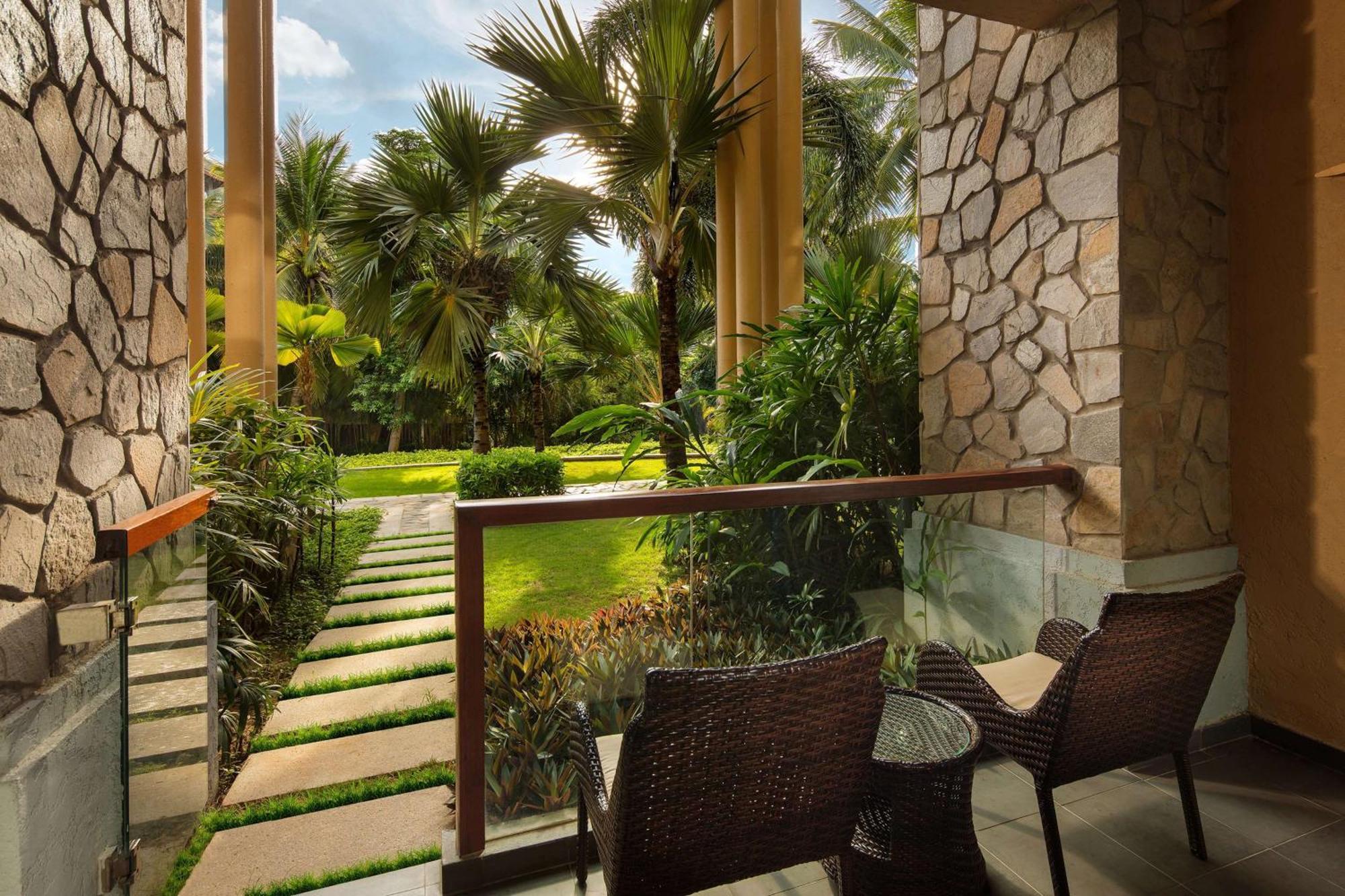 Hilton Sanya Yalong Bay Resort & Spa Екстериор снимка